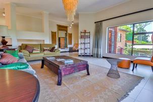 a photo of the main lounge with beautiful furnature